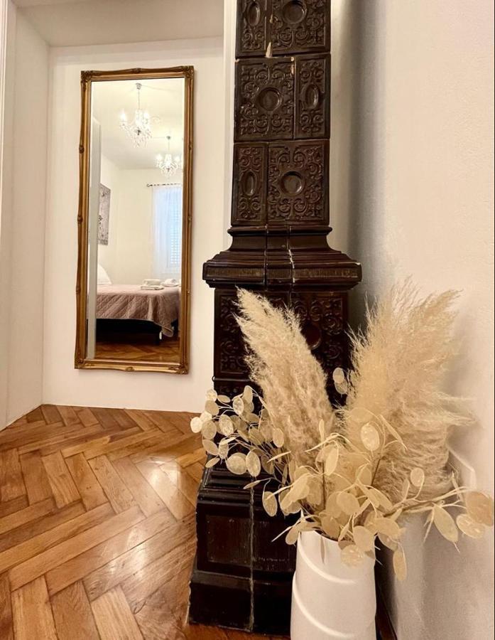 Apartament Lux Apartmans Pula Zewnętrze zdjęcie