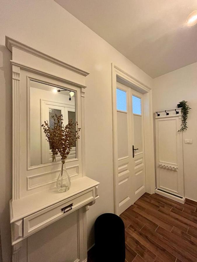 Apartament Lux Apartmans Pula Zewnętrze zdjęcie