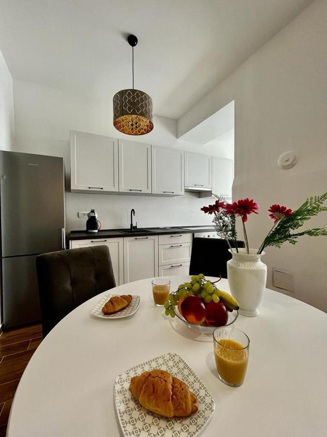 Apartament Lux Apartmans Pula Zewnętrze zdjęcie